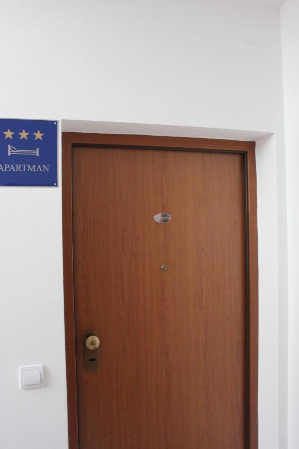 Toni Apartamento Omiš Exterior foto