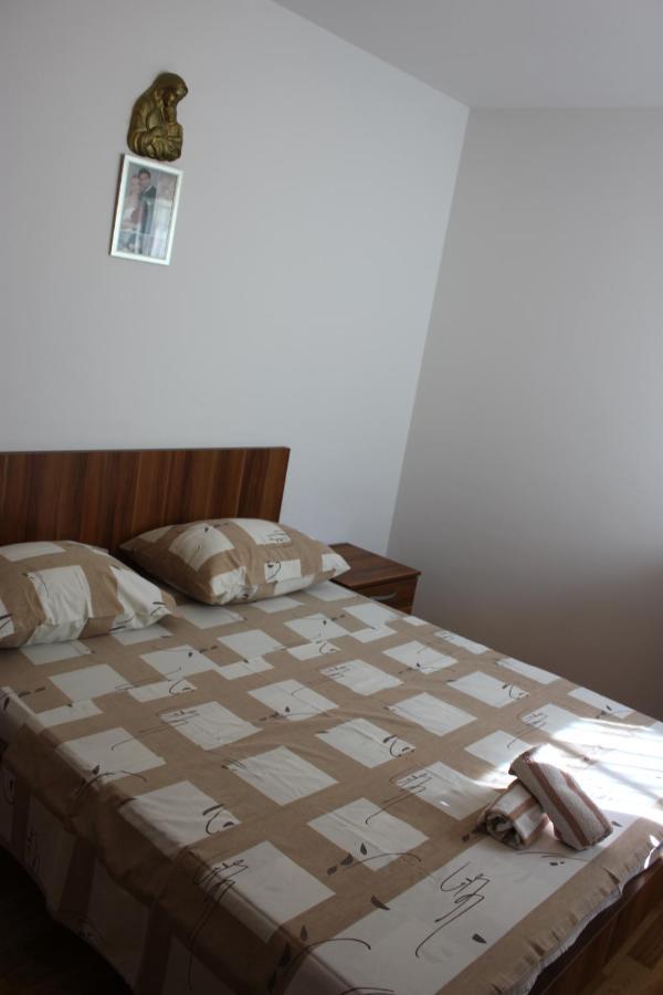 Toni Apartamento Omiš Exterior foto